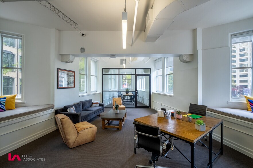 More Photos Of 84 Peachtree St NW, Atlanta Office For Lease