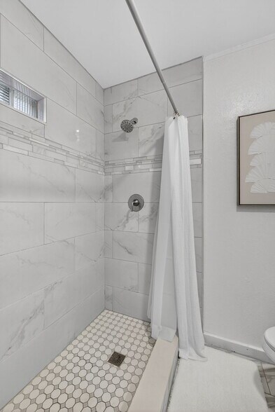 More Photos Of 1317 NE 1st Ave, Fort Lauderdale Multifamily For Sale