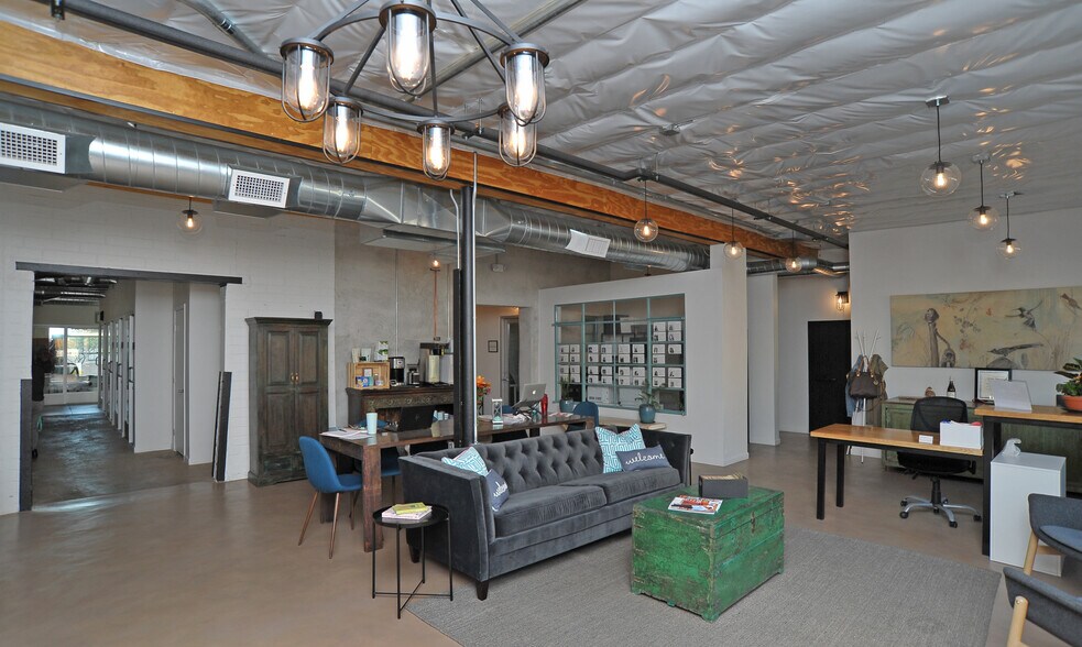 More Photos Of 319 W Simpson St, Tucson Loft Creative Space For Sale