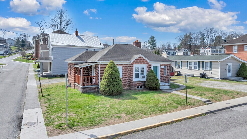 More Photos Of , Radford Specialty For Sale