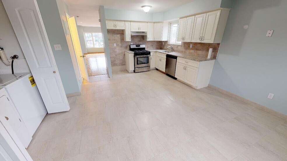 More Photos Of 551 Stewart Ave, Staten Island Lodge Meeting Hall For Sale