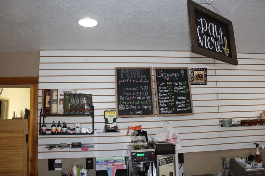 More Photos Of 339 S Highway 89, Circleville Hotel For Sale