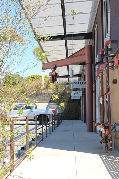 More Photos Of 420 N Cedros Ave, Solana Beach Loft Creative Space For Lease