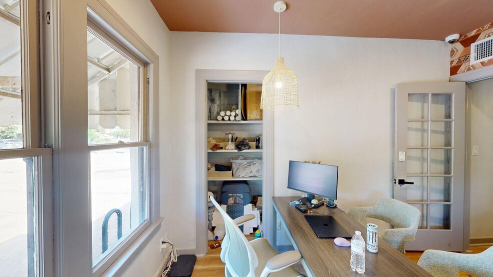 More Photos Of 944 S Mill Ave, Tempe Freestanding For Lease