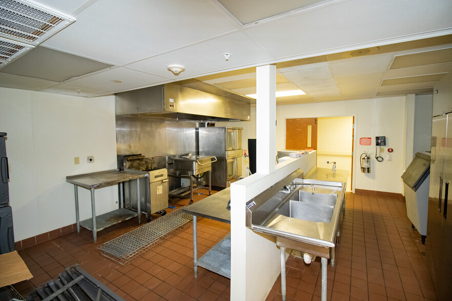 More Photos Of 224 E Central Ave, Andover Rehabilitation Center For Sale