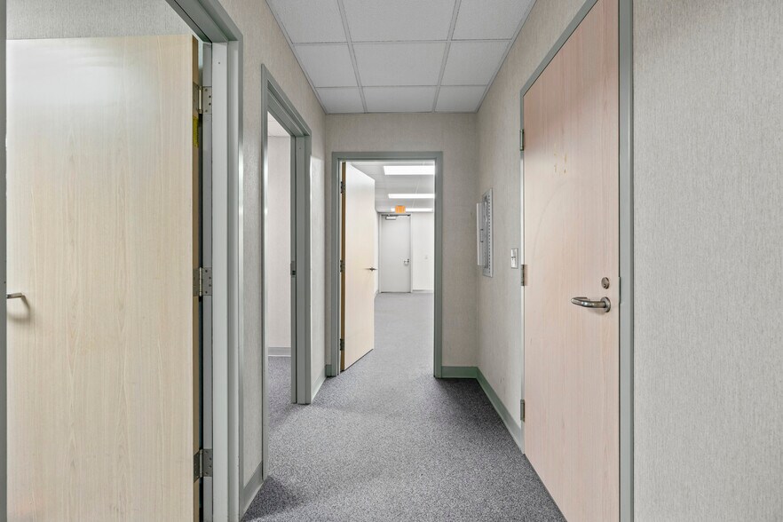 More Photos Of 170 Cardiology Pl, Commerce Healthcare For Lease
