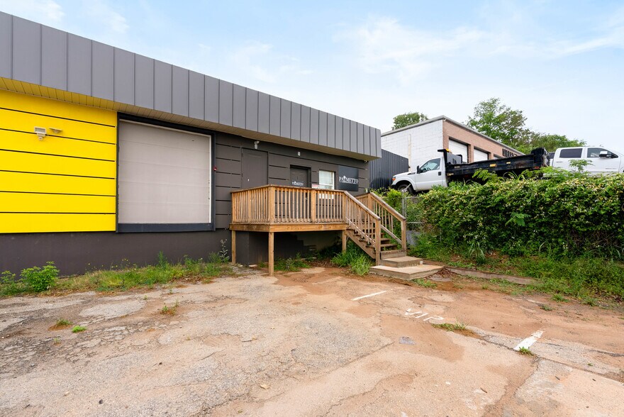 More Photos Of 860 W Main St, Spartanburg Flex For Sale
