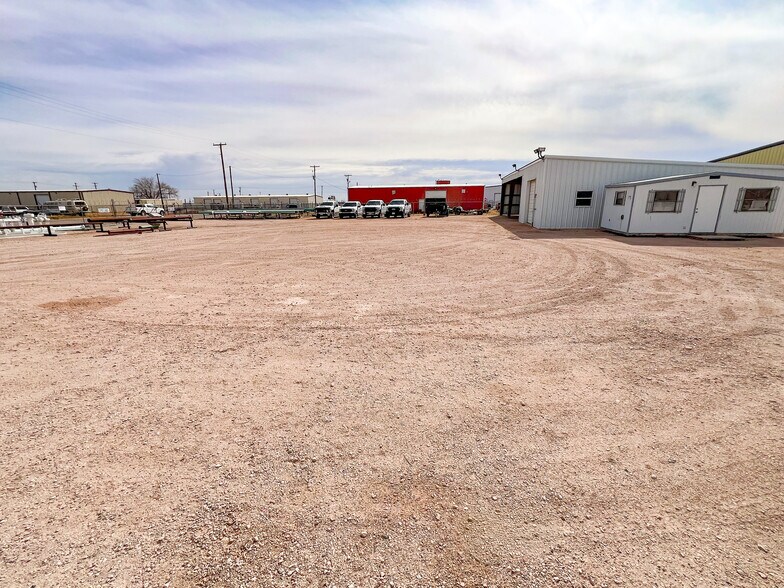 More Photos Of 3115 Francis Ave, Midland Industrial For Lease