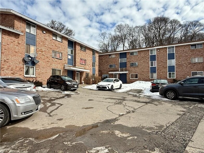 More Photos Of 1312 Butternut St, Syracuse Apartments For Sale