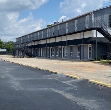 More Photos Of 112 Norcross St, Roswell Storefront Retail Office For Sale