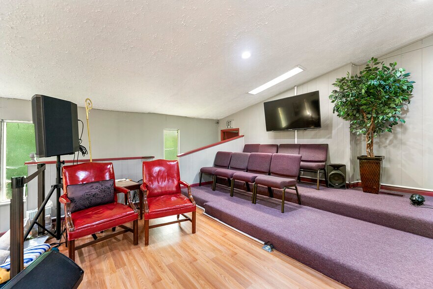 More Photos Of 4851 River Rd, Ellenwood Religious Facility For Sale