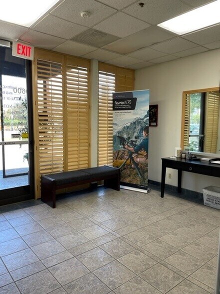 More Photos Of 20600 Plummer St, Chatsworth Manufacturing For Lease