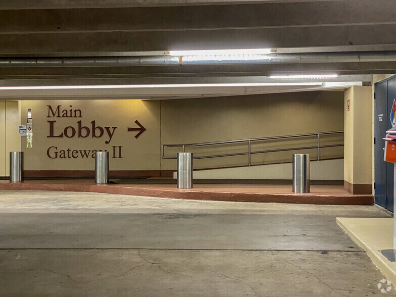 More Photos Of 3663 N Sam Houston Pky E, Houston Office For Lease