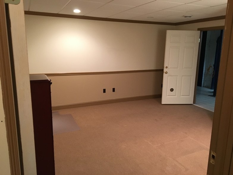 More Photos Of 800 E Boston Post Rd, Mamaroneck Storefront For Sale