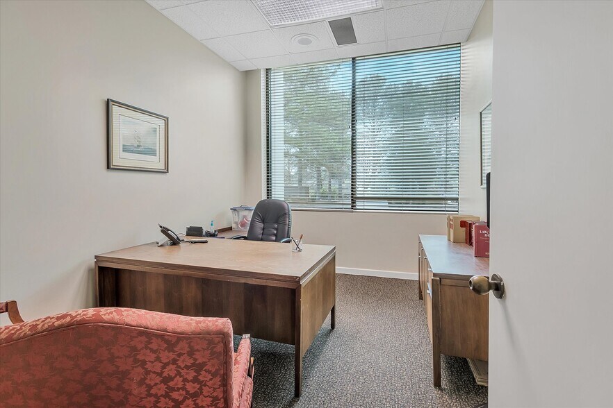 More Photos Of 510 E Laurel St, Scottsboro Loft Creative Space For Sale