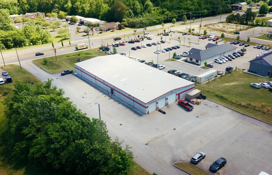 More Photos Of 1345 Callahan Dr, Knoxville Distribution For Sale