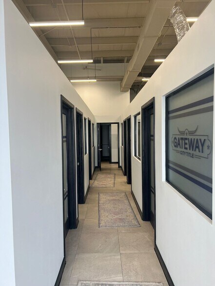 More Photos Of 2324 Jacaman Rd, Laredo Storefront Retail Office For Lease