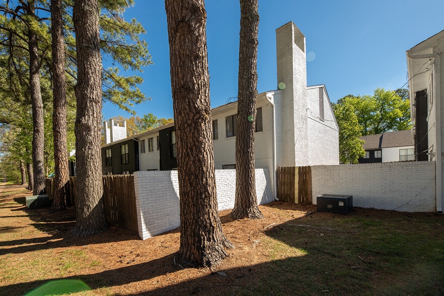 More Photos Of 2780 Raleigh-Lagrange Rd, Memphis Apartments For Sale