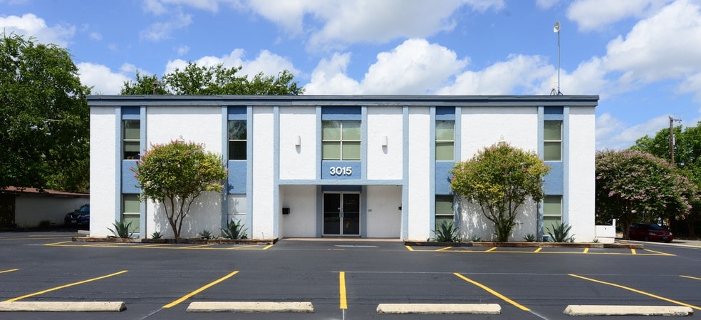 Primary Photo Of 3015 San Pedro Ave, San Antonio Loft Creative Space For Sale