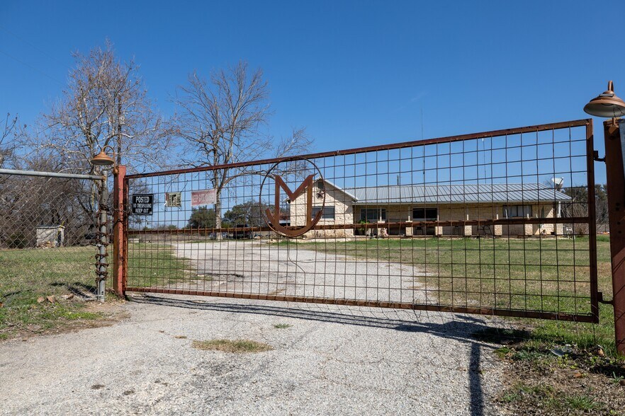 More Photos Of 19950 W Hwy 29, Liberty Hill Land For Lease