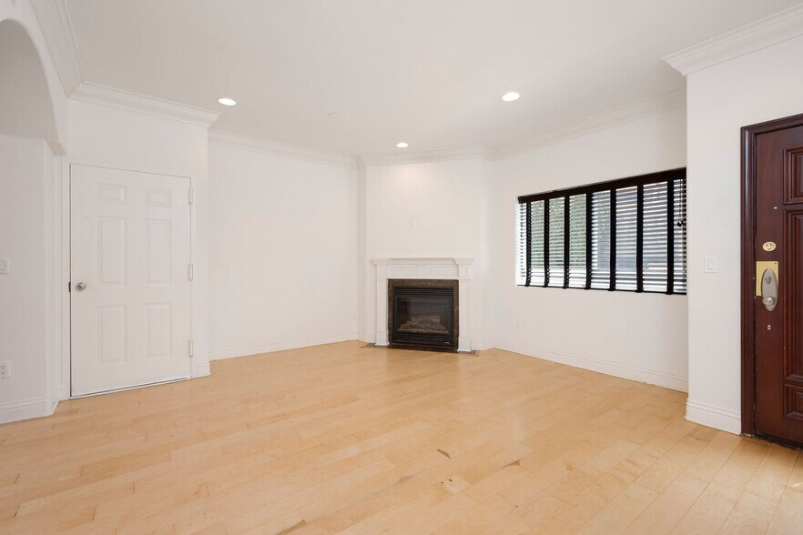 More Photos Of 4325 Stern Ave, Sherman Oaks Apartments For Sale