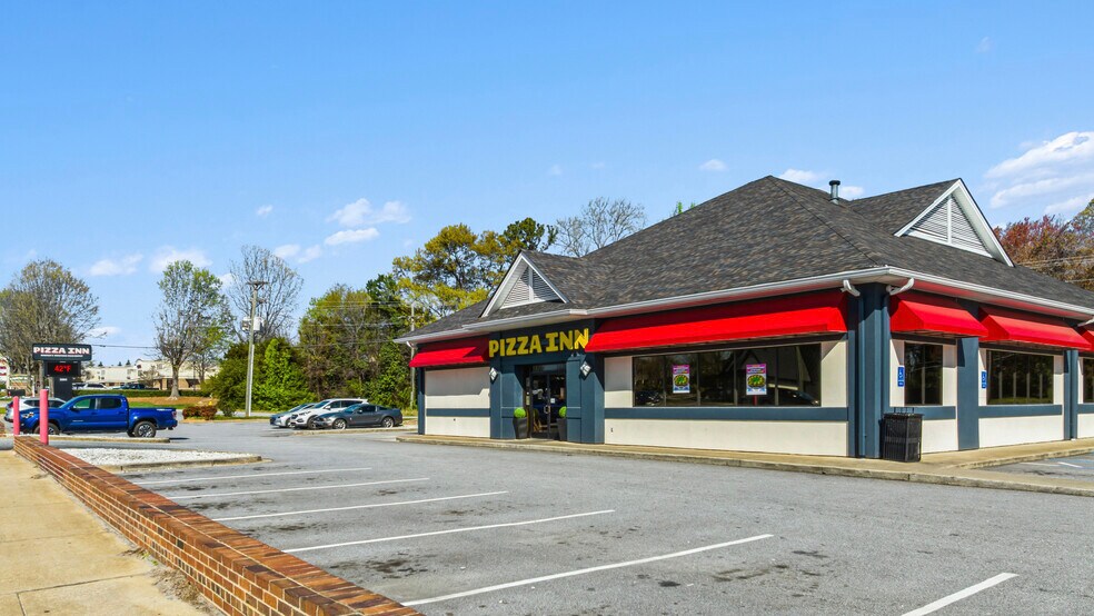 More Photos Of 2001 Woodruff Rd, Greenville Land For Lease