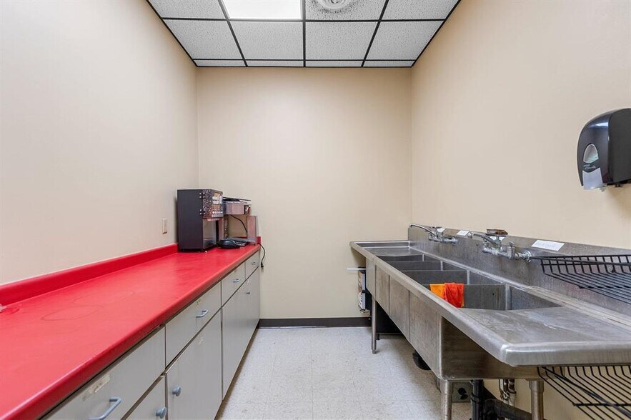 More Photos Of 107 Main St, Luxemburg Convenience Store For Sale