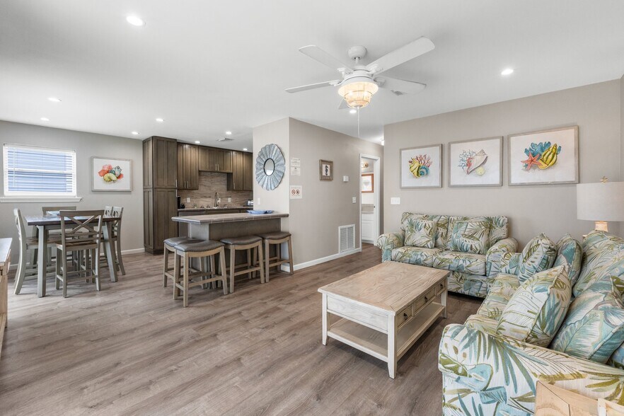 More Photos Of 8041 W Highway 98, Port Saint Joe Specialty For Sale