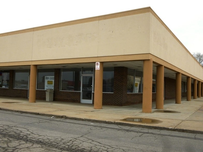 More Photos Of 1575 N Telegraph Rd, Monroe Freestanding For Lease
