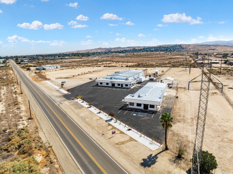 More Photos Of 1589 Kern St, Taft Warehouse For Sale