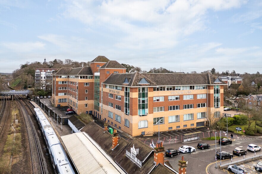 More Photos Of 279 Farnborough Rd, Farnborough Office For Lease