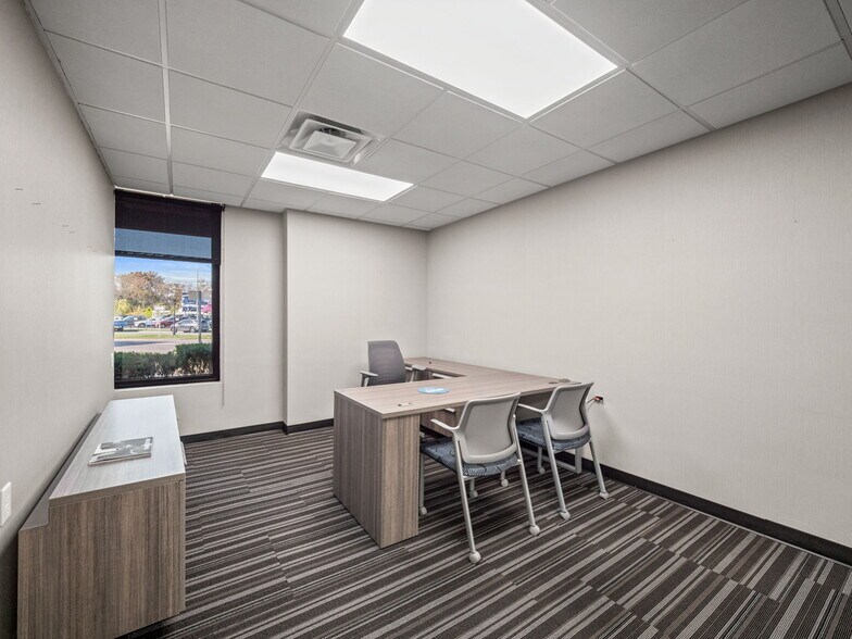 More Photos Of 18000 Mack Ave, Grosse Pointe Park Office Residential For Lease