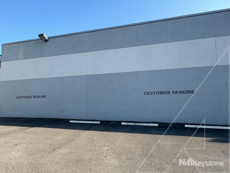 More Photos Of 60 E Penn Ave, Wernersville Auto Dealership For Sale