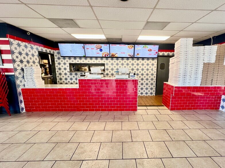 More Photos Of 2336 NW 23rd St, Oklahoma City Fast Food For Sale