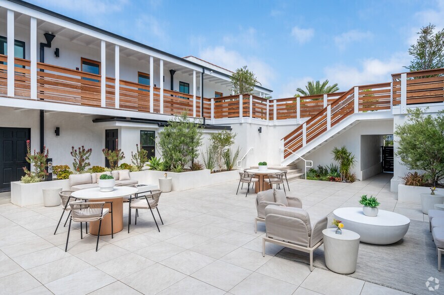 More Photos Of 24452 Del Prado, Dana Point Apartments For Sale