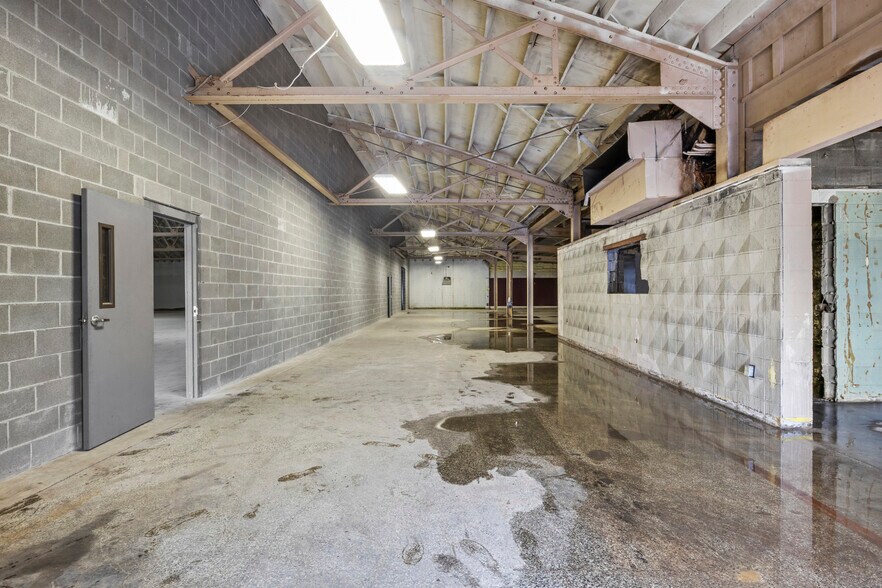 More Photos Of 101 Hi Lane Dr, Richmond Industrial For Sale