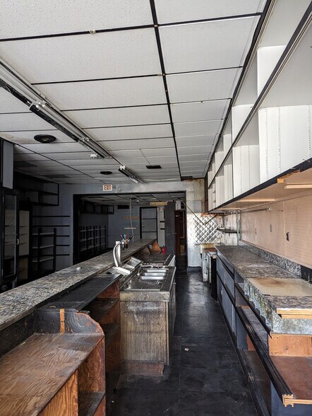 More Photos Of 1086-A Avenue C, Bayonne Apartments For Lease