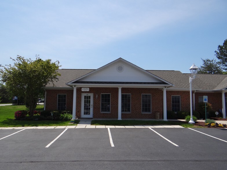 More Photos Of 30537 Potomac Way, Charlotte Hall Office For Lease