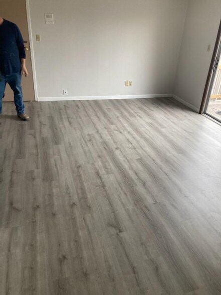 More Photos Of 1612 E D St, North Platte Apartments For Sale