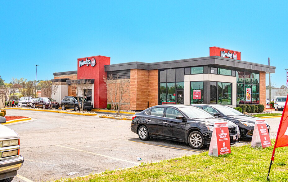 More Photos Of 949 N Wesleyan Blvd, Rocky Mount Fast Food For Sale