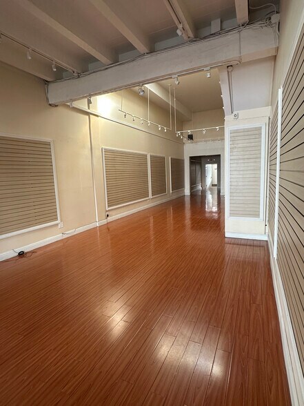 More Photos Of 532-536 Ramona St, Palo Alto Storefront For Lease