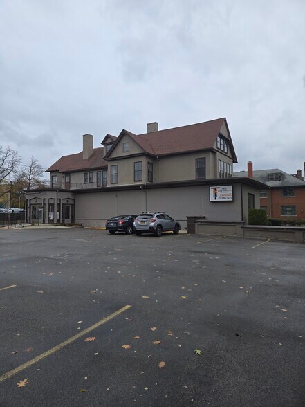 Primary Photo Of 104 Linwood Ave, Buffalo Funeral Home For Lease