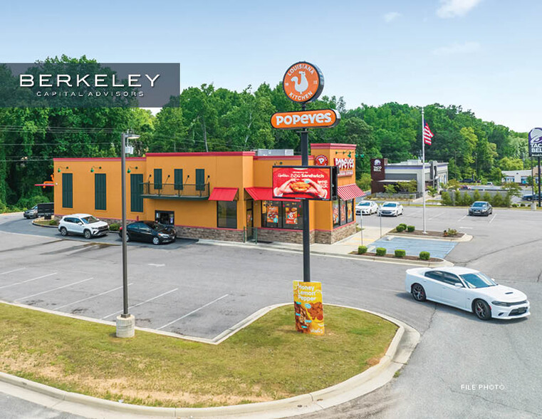 Primary Photo Of 2248 E South Blvd, Montgomery Fast Food For Sale