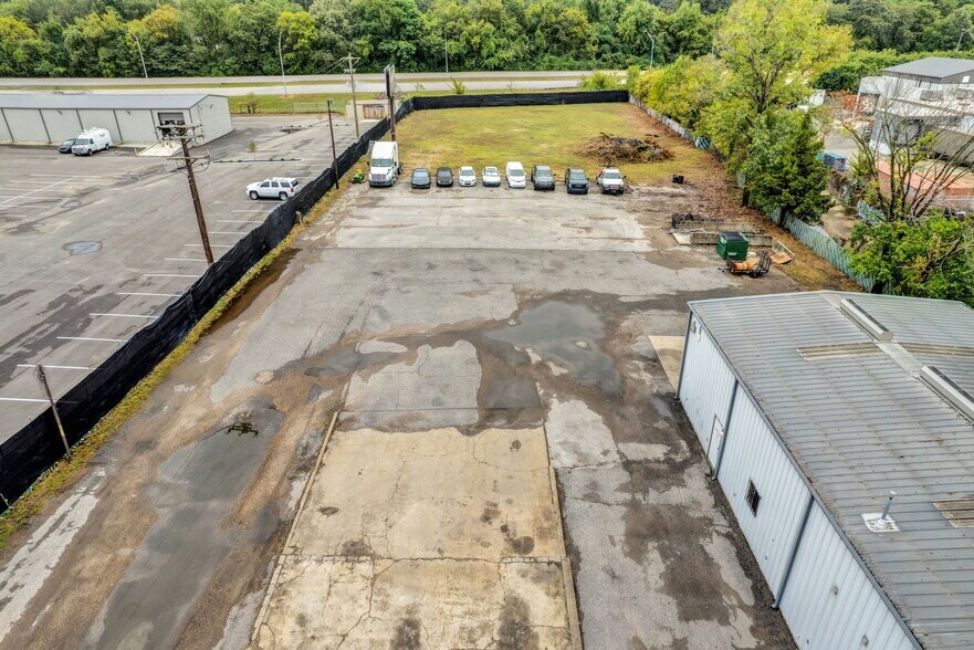 More Photos Of 5079 Old Summer Rd, Memphis General Retail For Sale