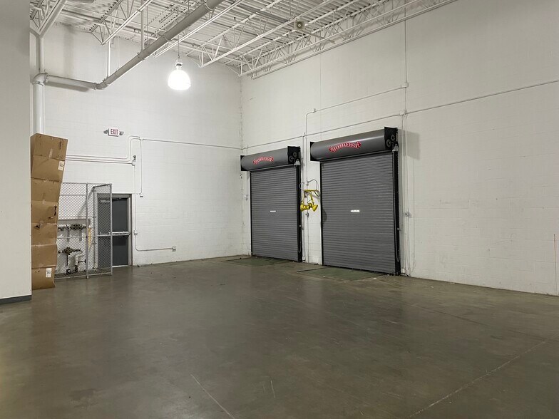 More Photos Of 4345-4781 Bay Rd, Saginaw Freestanding For Lease