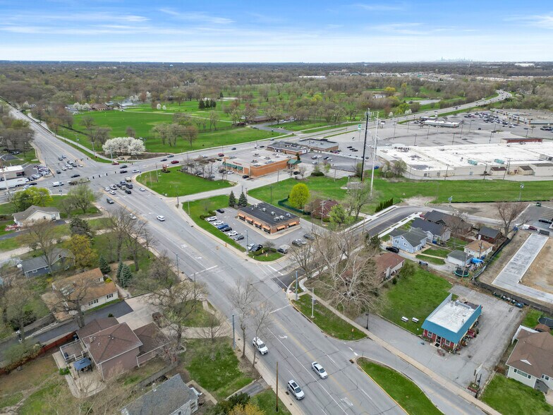 More Photos Of 2427-2443 Ridge Rd, Highland Unknown For Lease