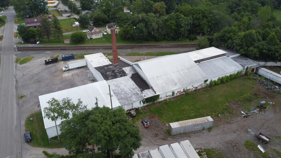 More Photos Of 202 W Livingston Ave, Crestline Warehouse For Sale