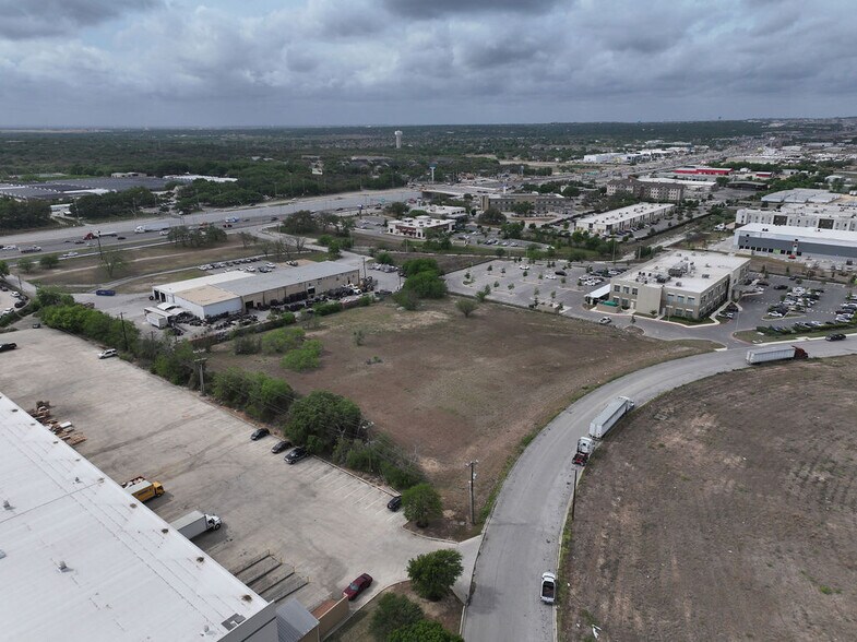 More Photos Of Verde Parkway, Schertz Land For Sale