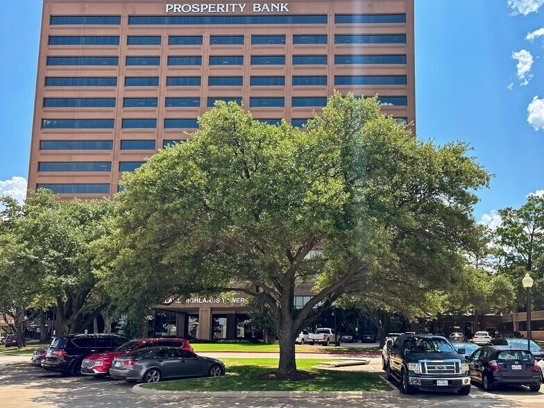 More Photos Of 9330 Lyndon B Johnson Fwy, Dallas Coworking Space