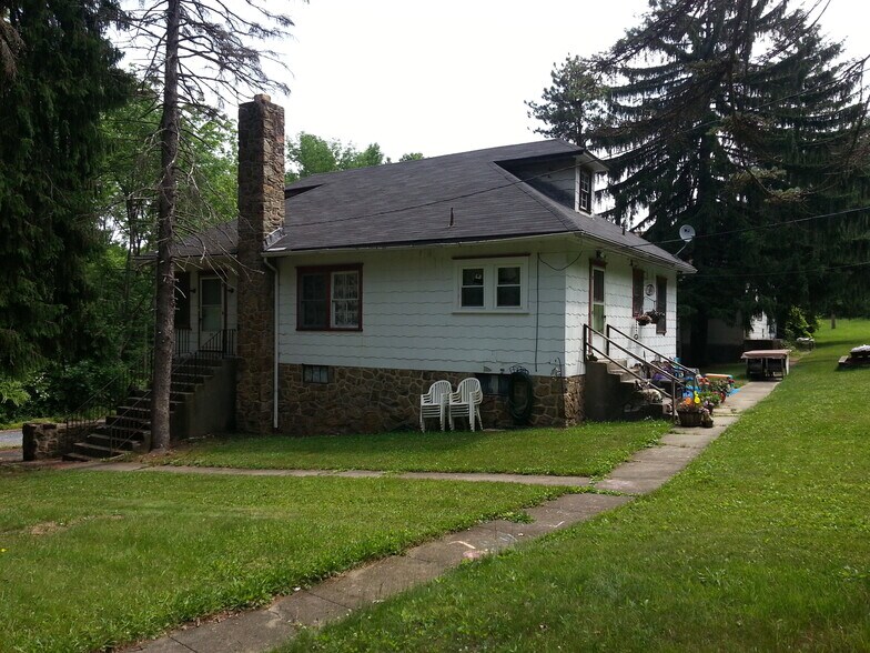 More Photos Of 71 Dreamland Park Dr, Fleetwood Apartments For Sale